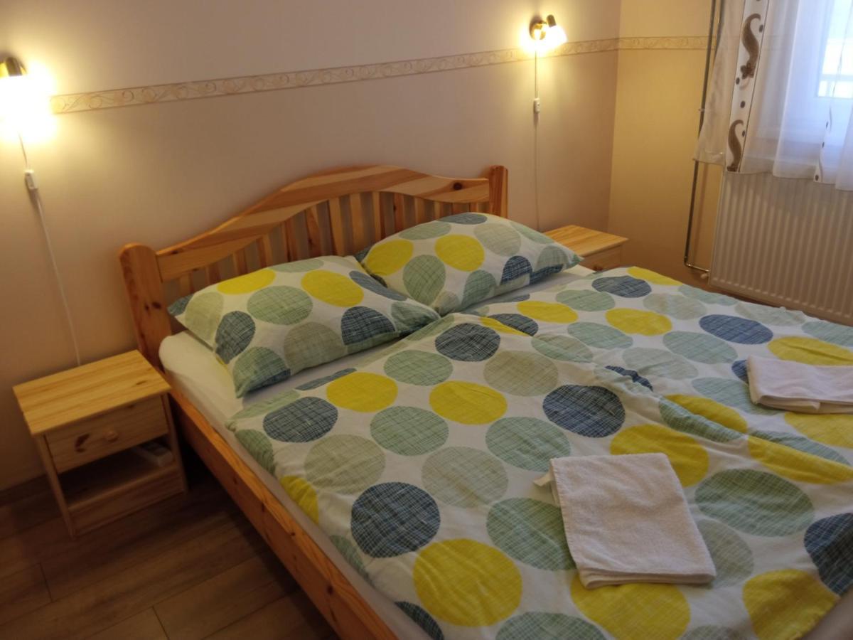 Gyoengyvirag Apartmanhaz Hajdúszoboszló Екстериор снимка