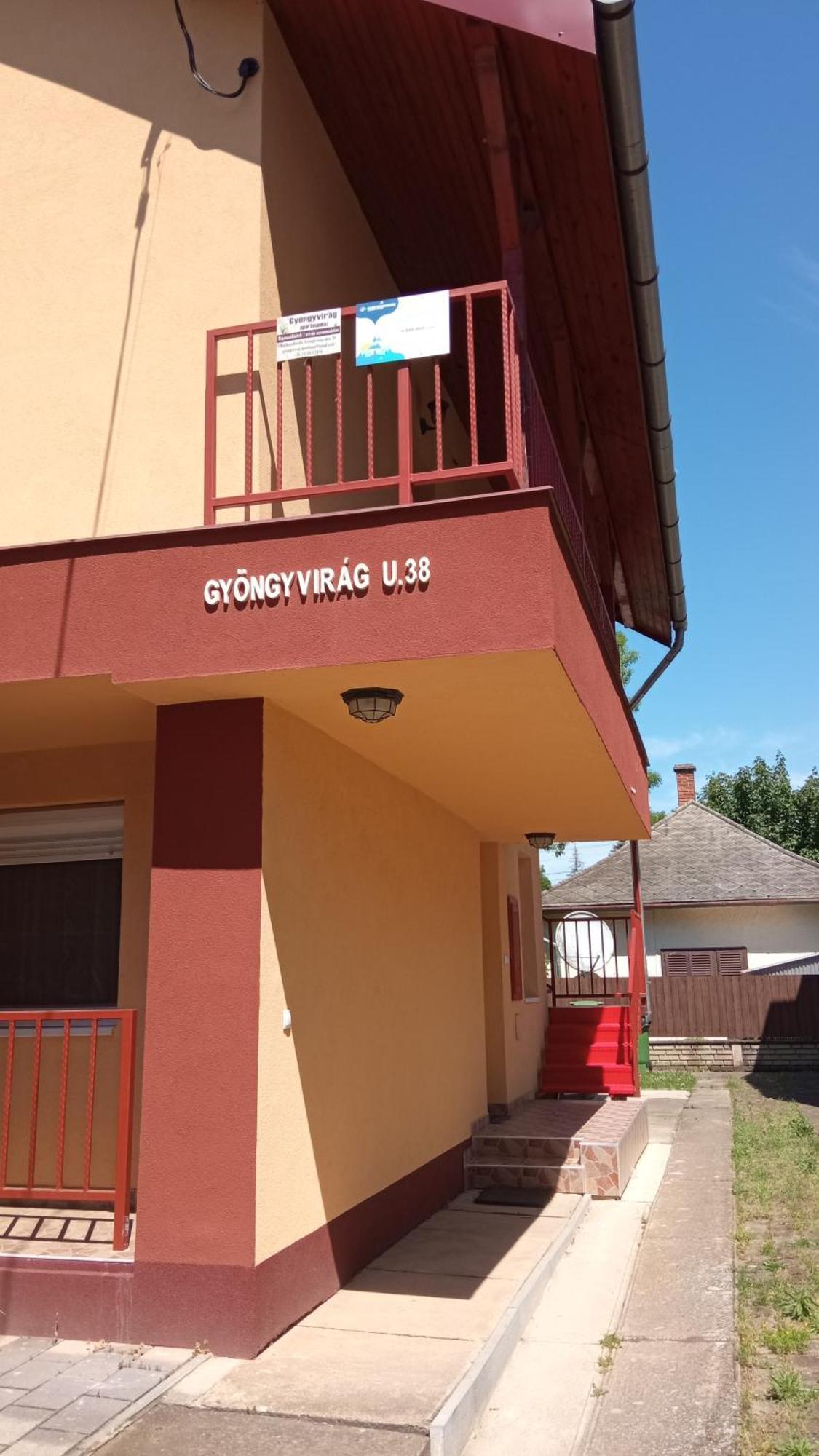 Gyoengyvirag Apartmanhaz Hajdúszoboszló Екстериор снимка